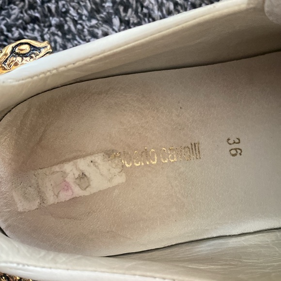 Attention grabbing, authentic Roberto Cavalli shoes EUC 🐍🐍🐍 - Picture 12 of 15